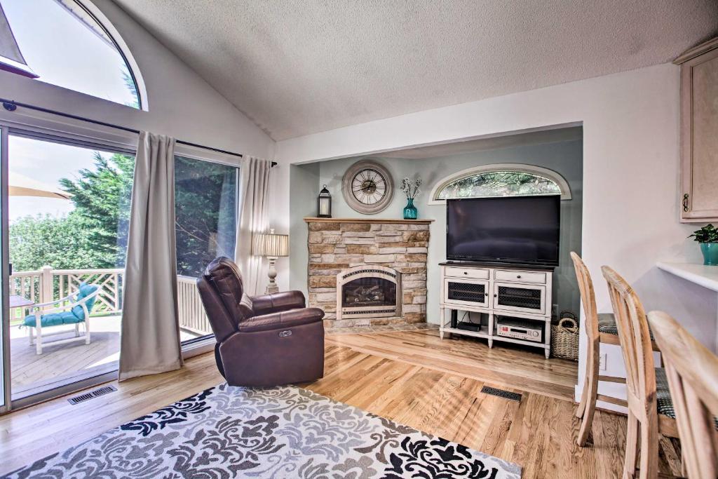 Scenic Smith Mountain Lake Getaway with Deck and Dock! photo 3
