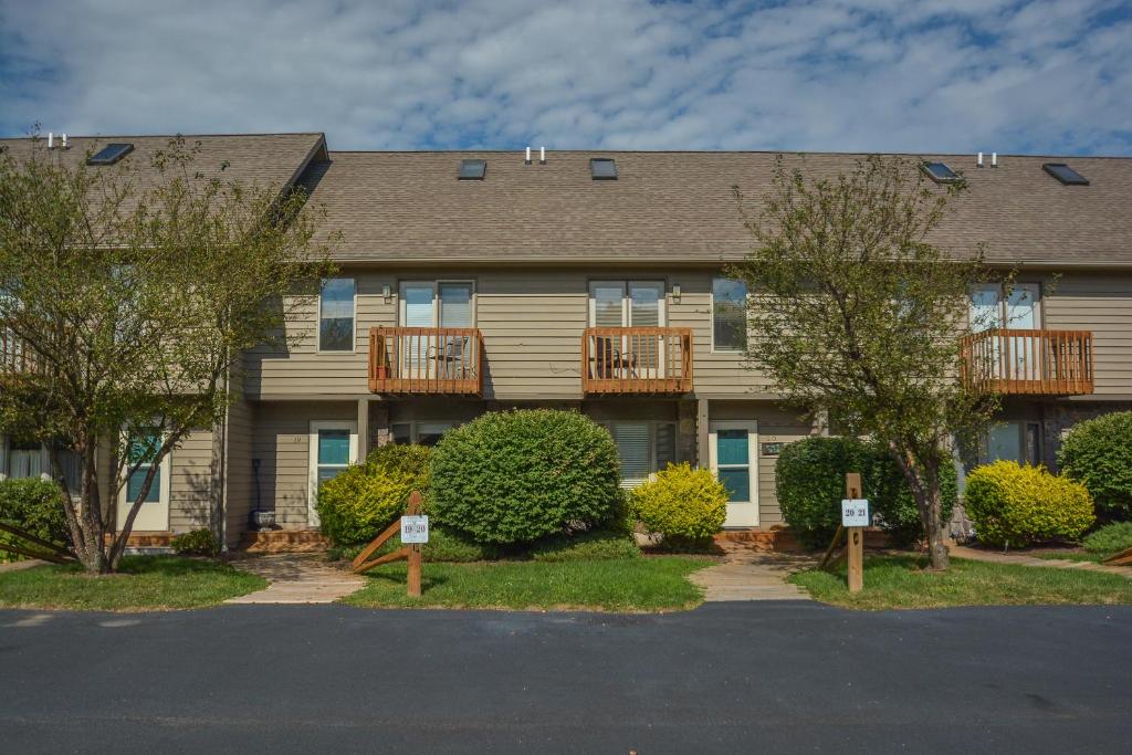 Deep Creek Village #20 image