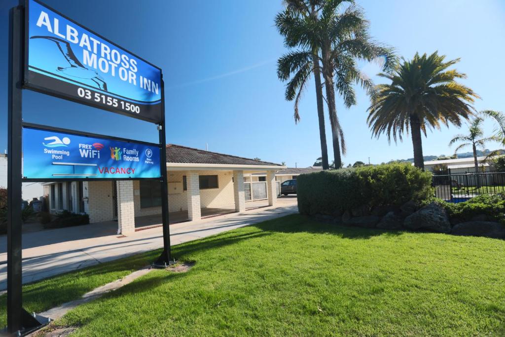 Albatross Motor Inn photo 1