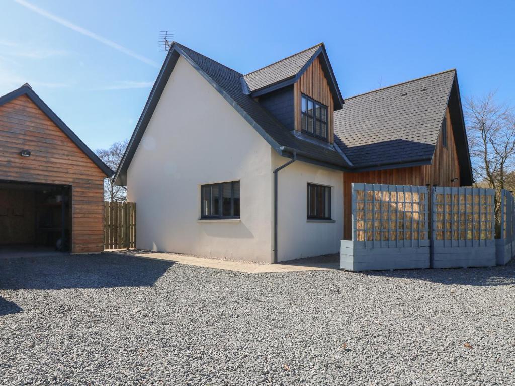 Woodend Croft photo 2