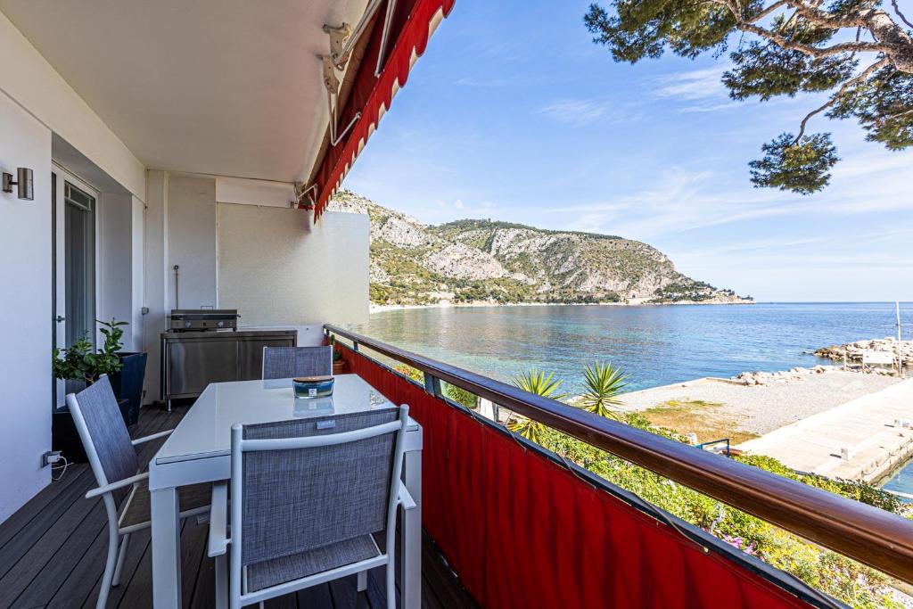 Appartement Eze bord de mer photo 2