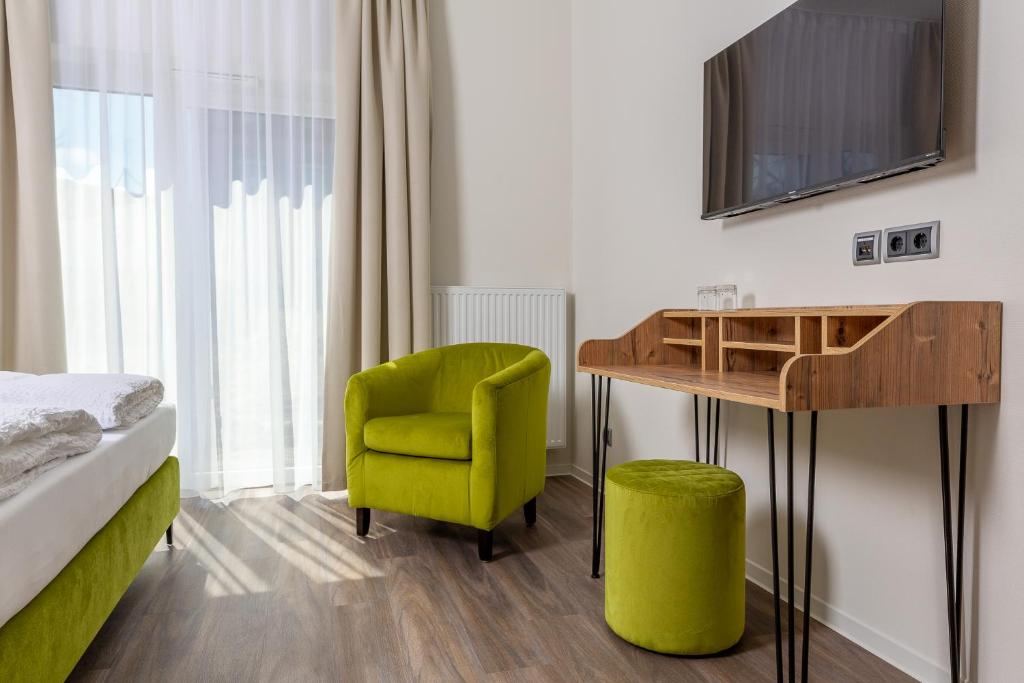 Hotel Fuchsbau Jüterbog photo 1