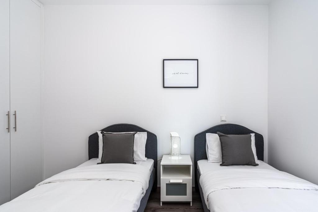 Miles 2-Bedroom Apt in Livadia photo 3