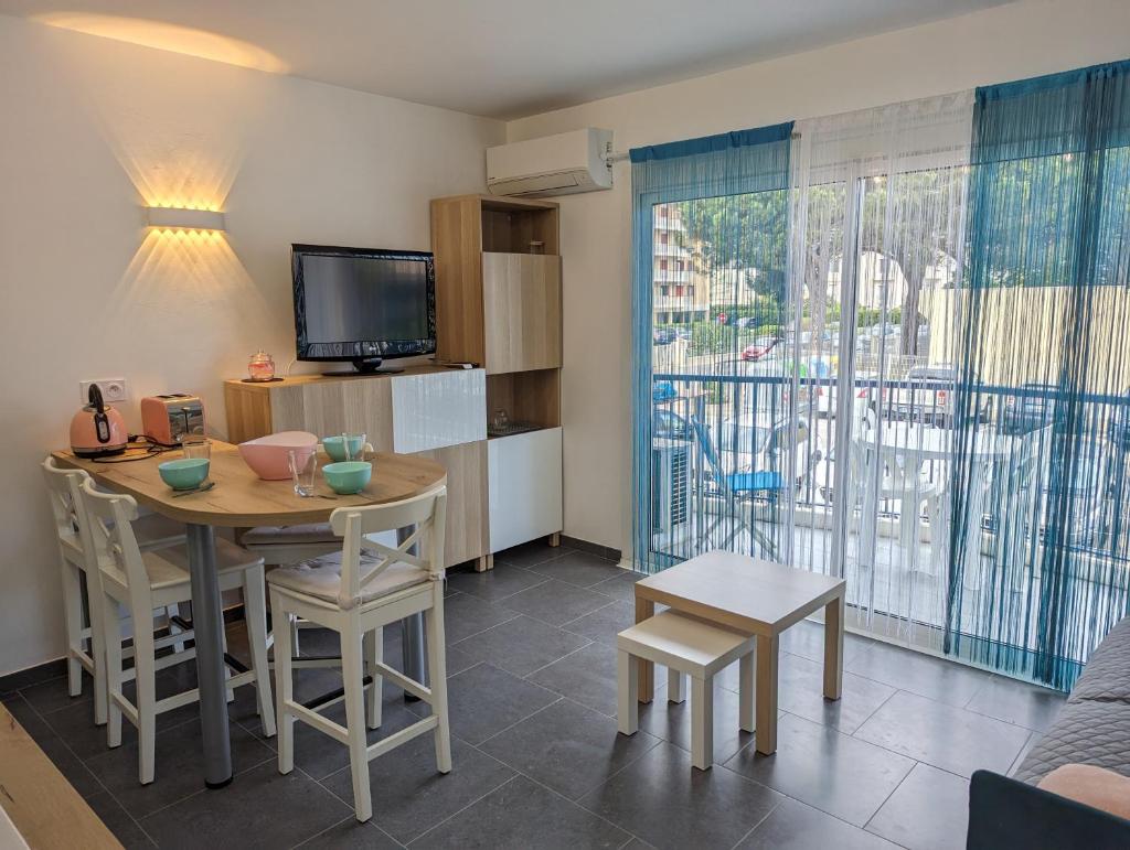 Sol-y-Days Hespérides, Appartement moderne et confortable à 50m de la plage photo 1