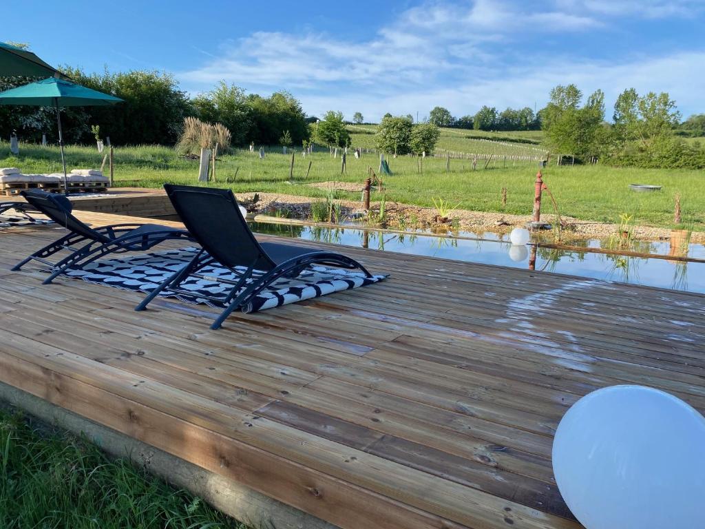 Suite campagnarde de 40 m2 avec vue sur les vignes au Château Camponac photo 2