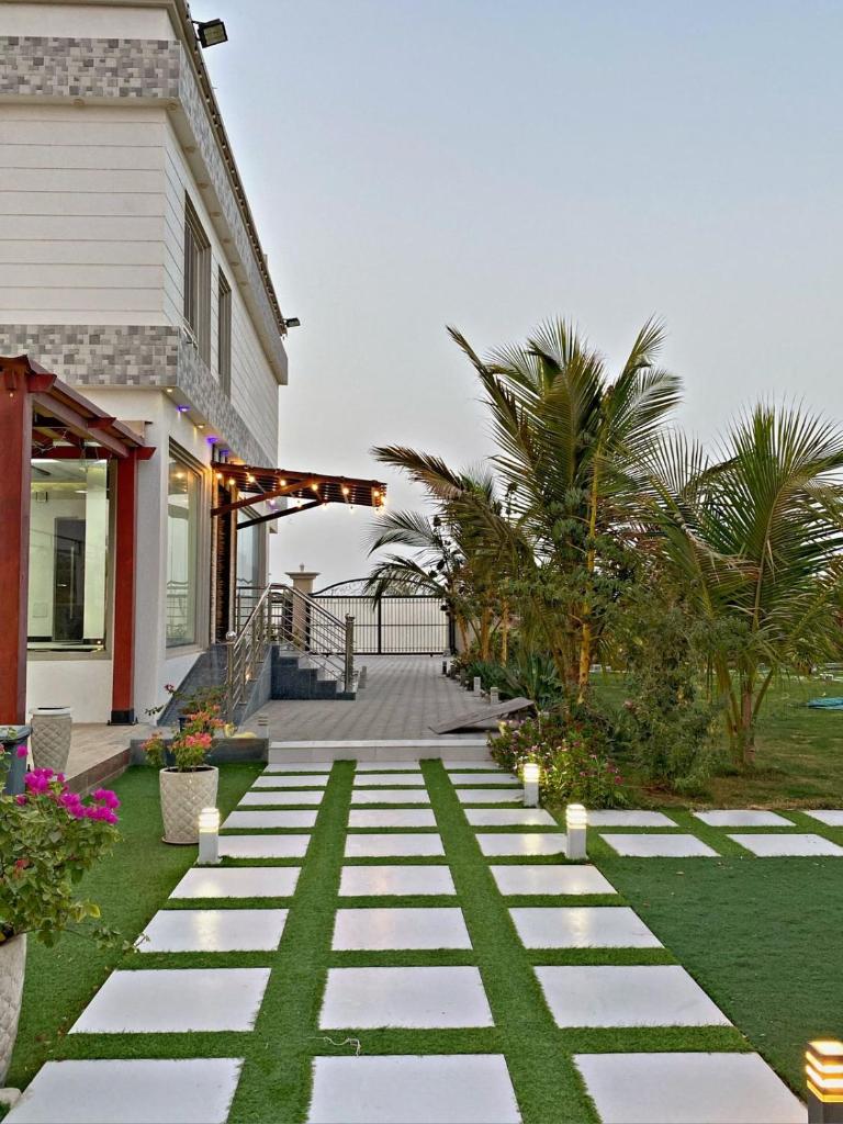 4 bedroom Yasmin Garden