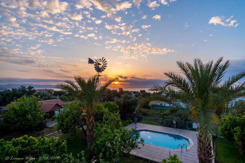 Limone Villas No 3 photo 1