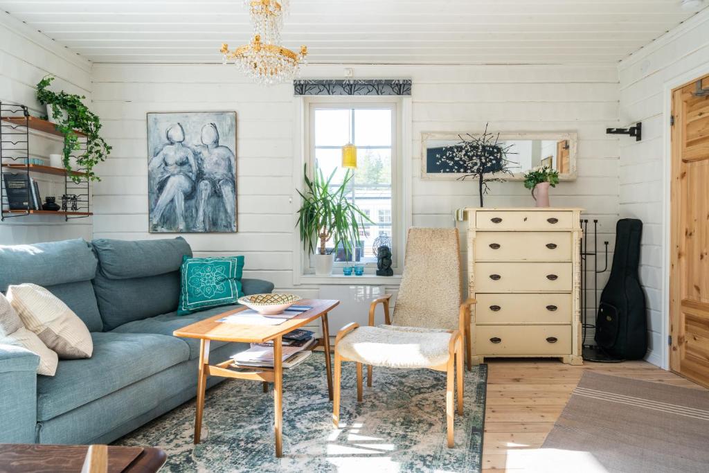 Torpet - Bed and Breakfast med charm photo 2