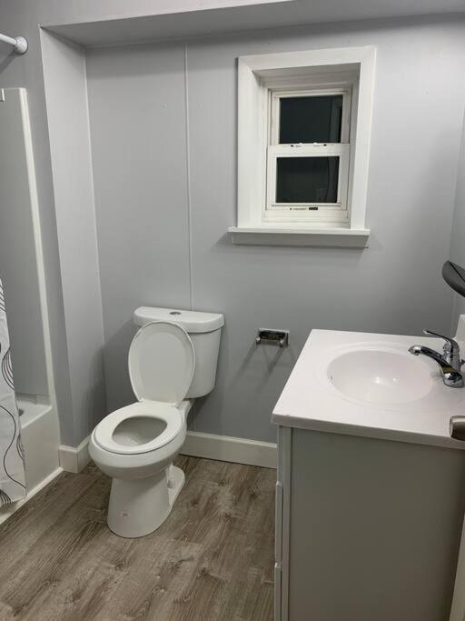 Entire Condo Minutes from Niagara Falls (USA) photo 2