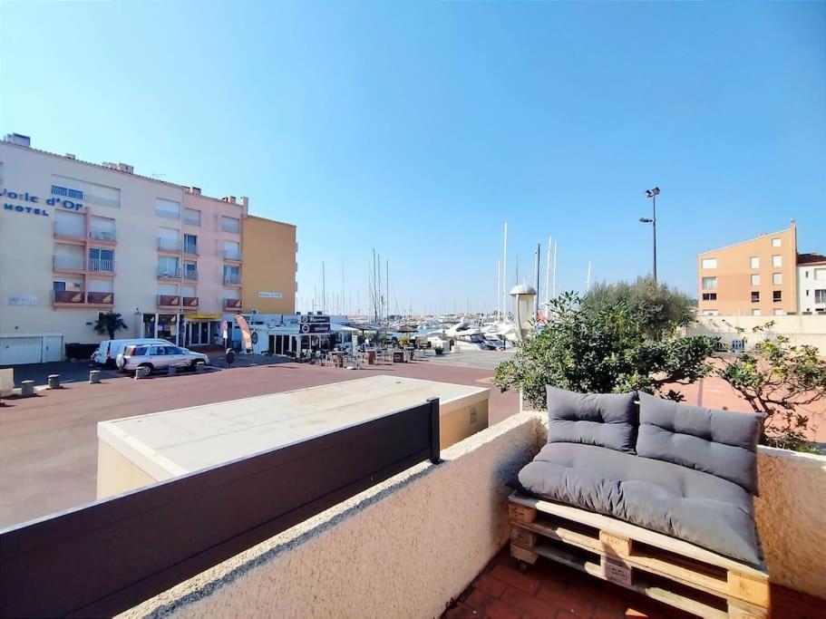 Cap Sud: terrasse; clim; centre port du Cap d'Agde photo 2