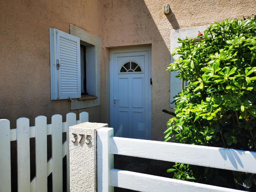 Maison de plage - Thumbnail image