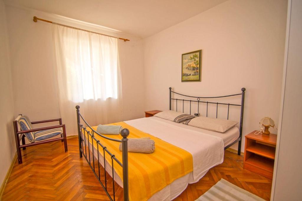 Apartments with a parking space Losinj, Losinj - 21194 photo 4