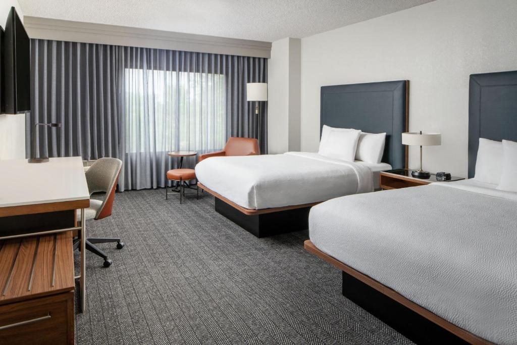 Courtyard by Marriott New Orleans Metairie image