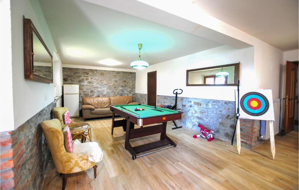 Nice Home In Pescia With Wifi And 2 Bedrooms photo 4
