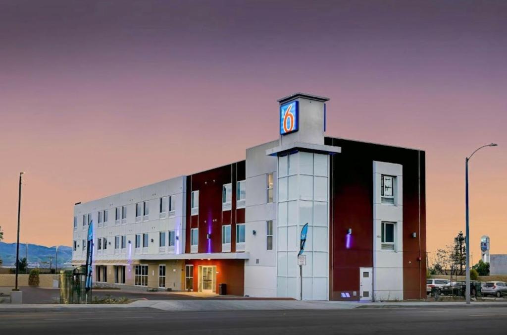 Motel 6 Highland, CA – San Bernardino – East image