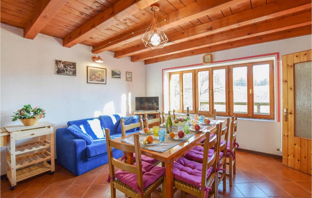 Amazing Home In Zorzoi With Wifi And 2 Bedrooms photo 2