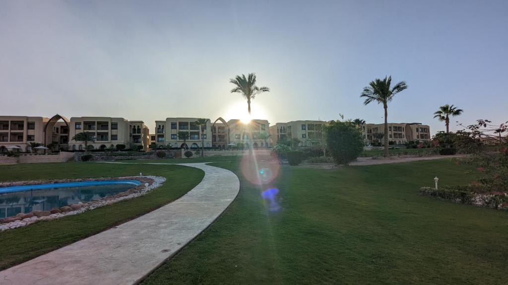 Golf Heights Sea and Mountain View Studio with Free Wi-Fi photo 1
