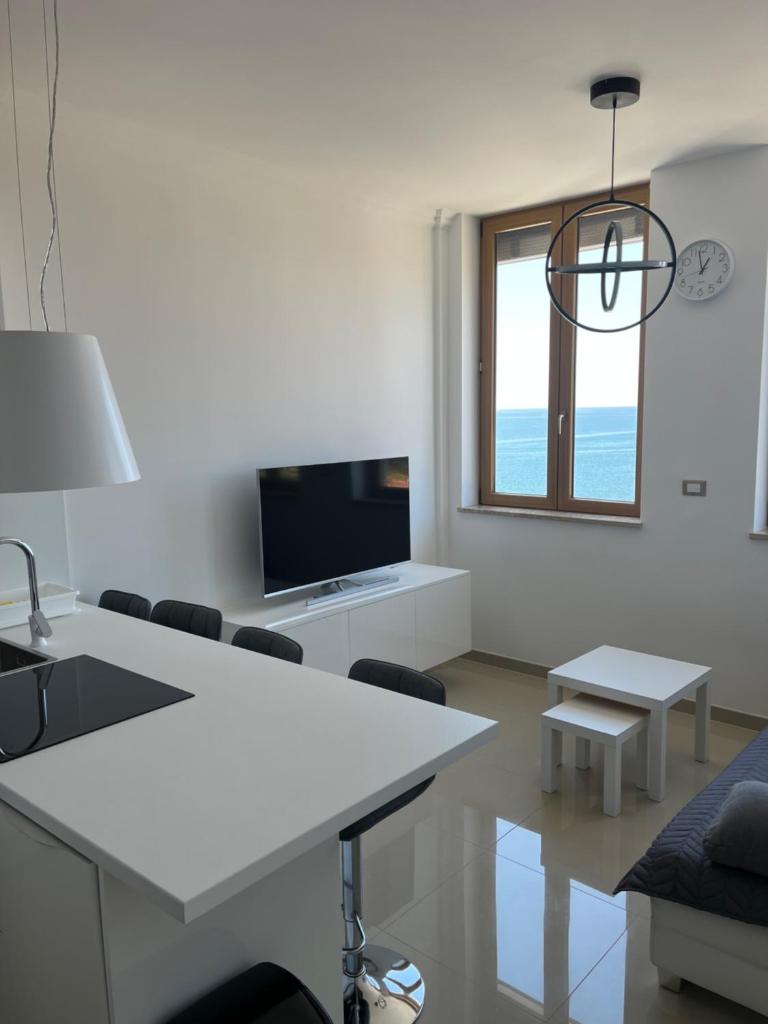 Rotonda Inn Novigrad photo 2