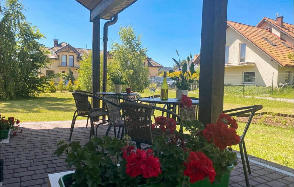 Beautiful Home In Warzenko With Wifi And 2 Bedrooms photo 2