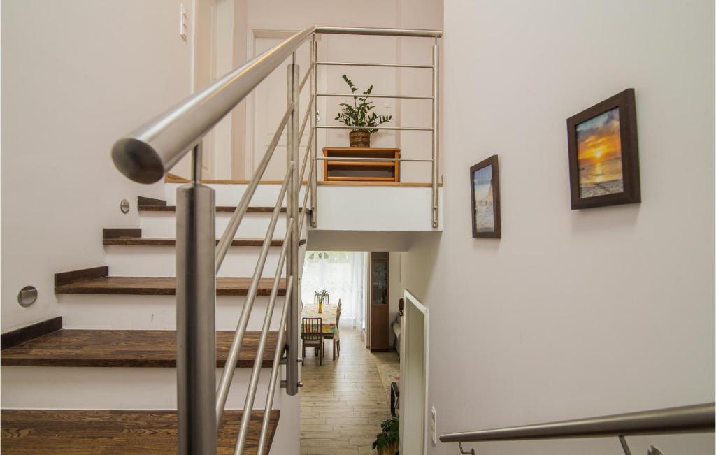 Beautiful Home In Warzenko With Wifi And 2 Bedrooms photo 4
