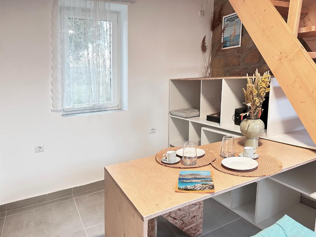Surf-themed stone house at Kalliopi 2 photo 4