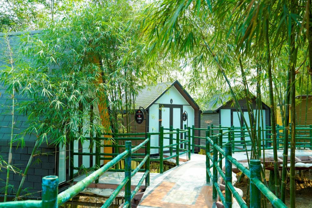 Villa Cánh Cam