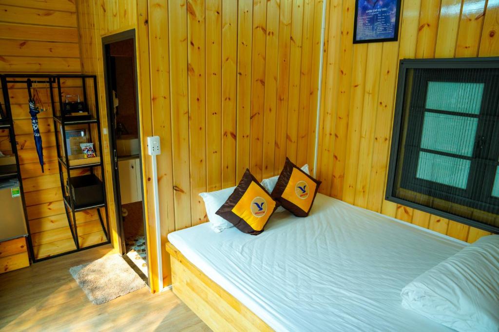 Villa Cánh Cam