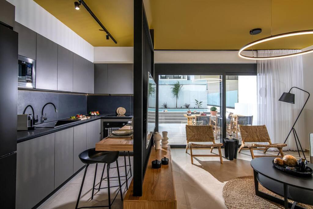 Assos Aqua Apartment - Tap to explore photos