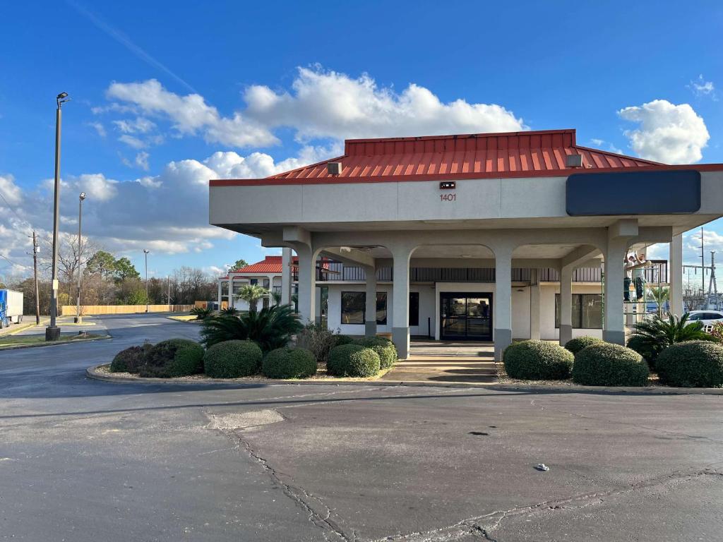 Motel 6 Montgomery, AL - Eastern Blvd. image