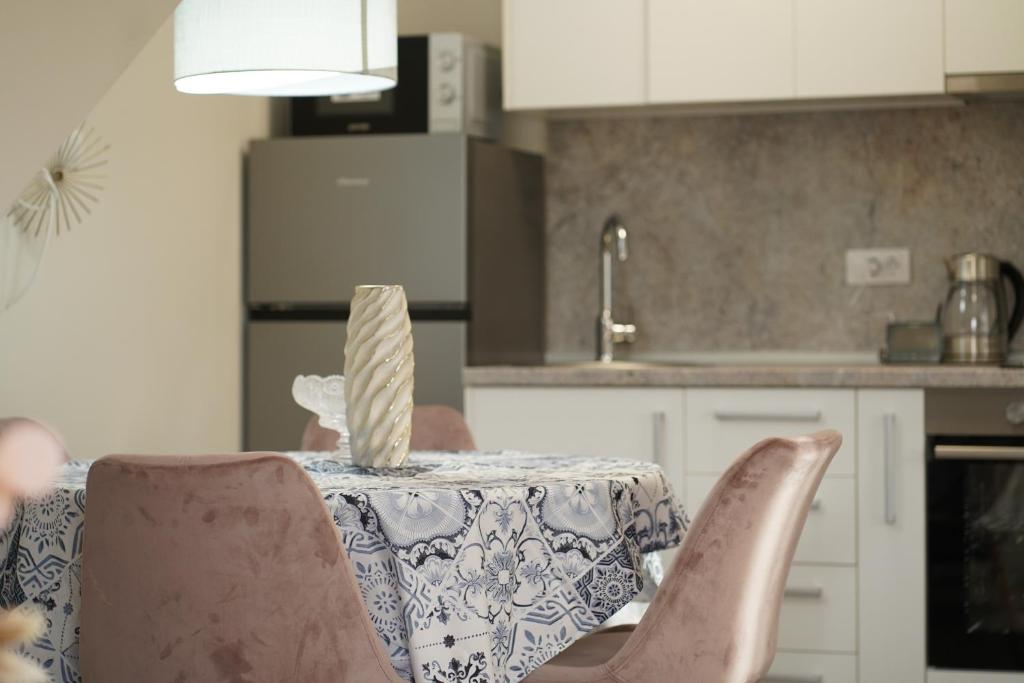 Gold Gondola Premium Apartments photo 3