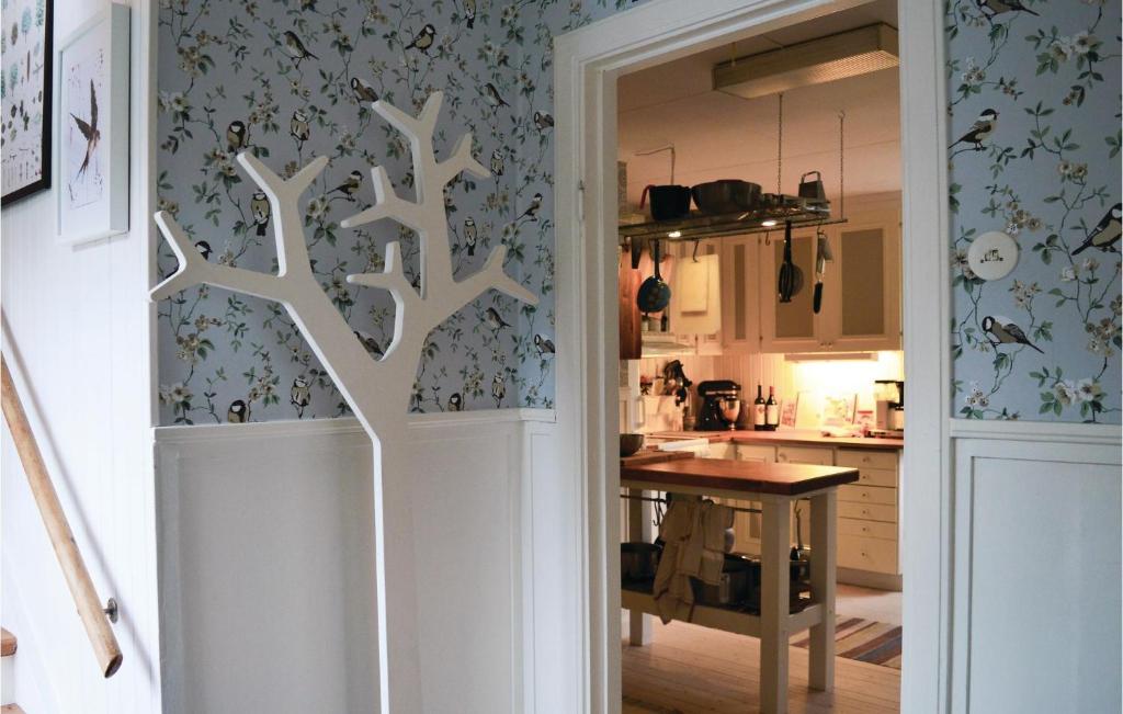 Beautiful Home In Vegby With 2 Bedrooms And Sauna photo 4