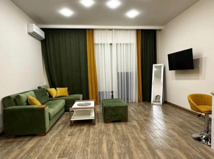 A fantastic summer getaway studio-apartment in the heart of Seabreeze resort with Pool and Beach access photo 1