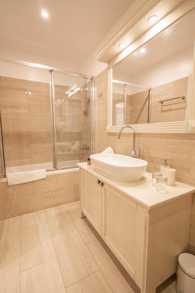 Luxury Rooms Lucija and Luka photo 3