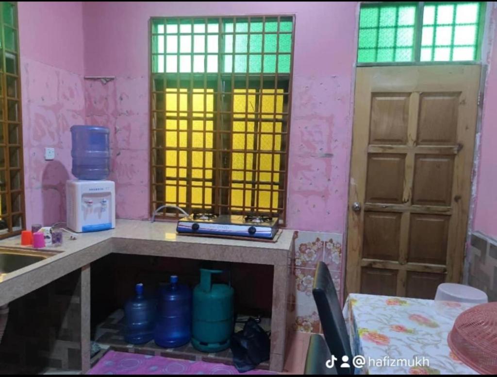 Mok Dah Mok Sue Haji Amad photo 2