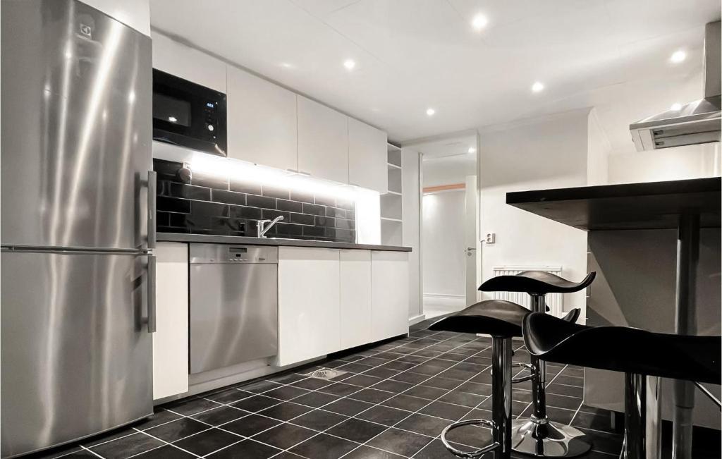 Stunning Apartment In Jrflla With Wifi And 1 Bedrooms photo 3
