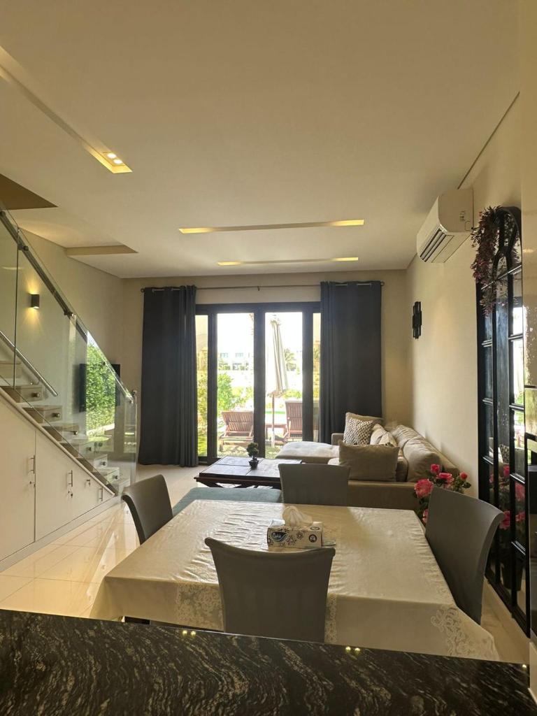 Hawana Salalah luxury 1BR TH with private pool - Tap to explore photos