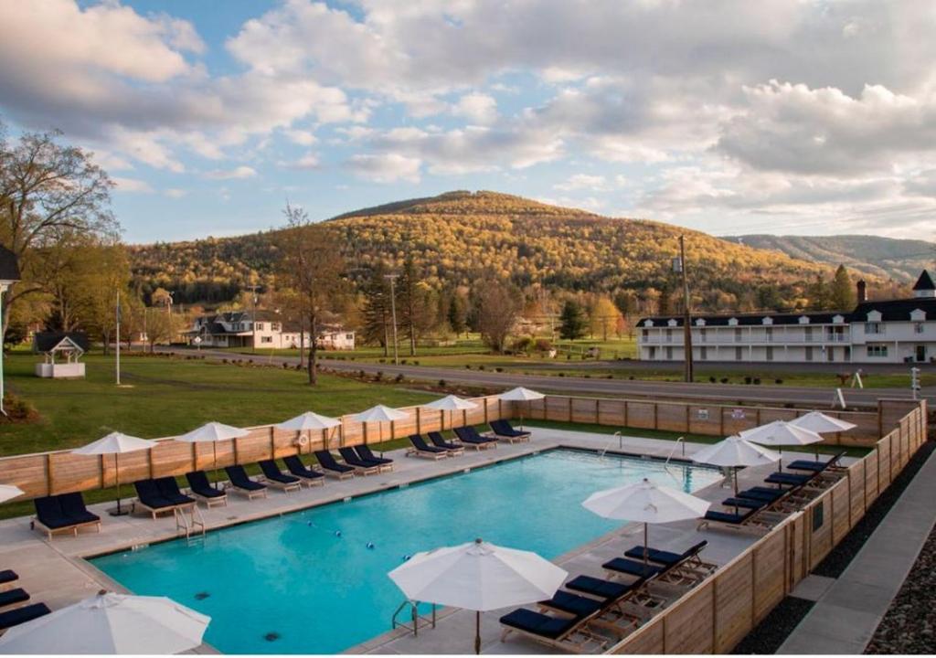 Wylder Hotel Windham image