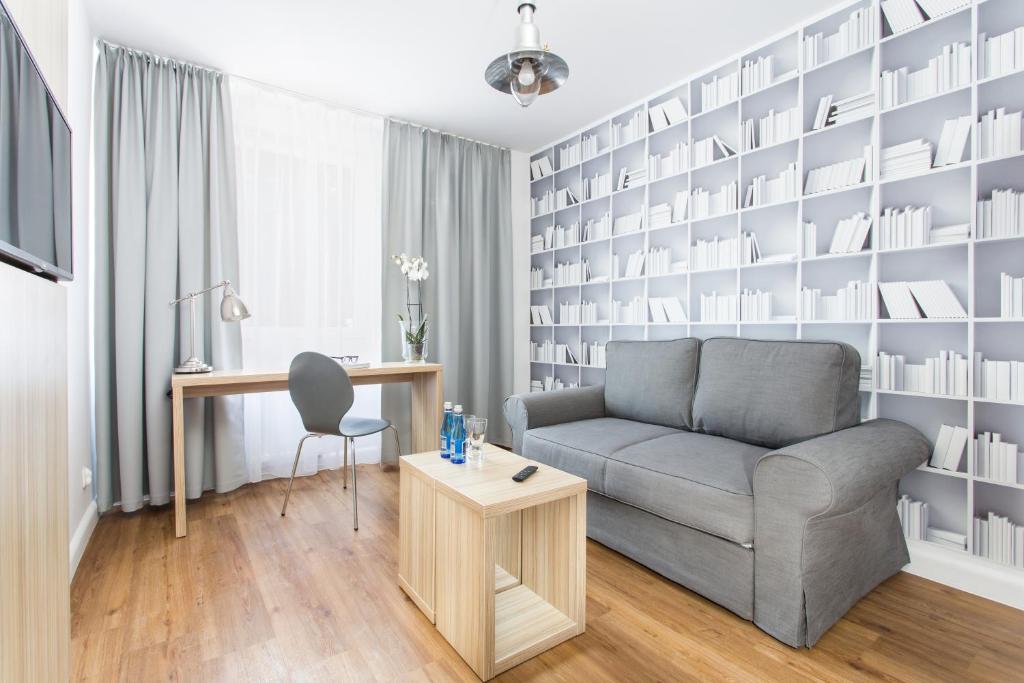 Сьюит (Люкс с кроватью размера «king-size»), Smart Hotel