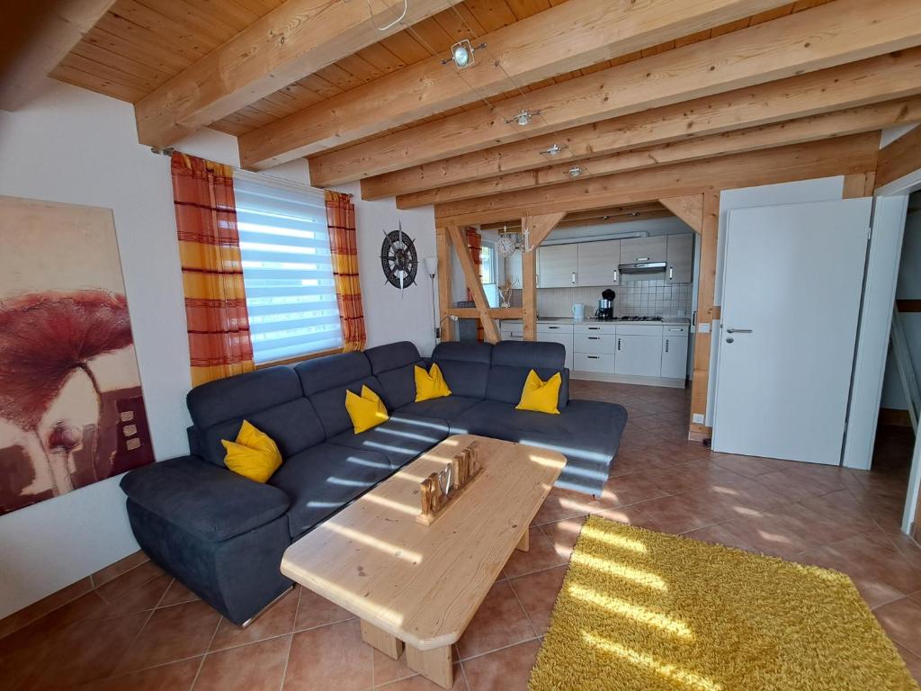 HM - Ferienhaus 3 Deluxe Krombachtalsperre Westerwald exklusive verbrauchte NK photo 2