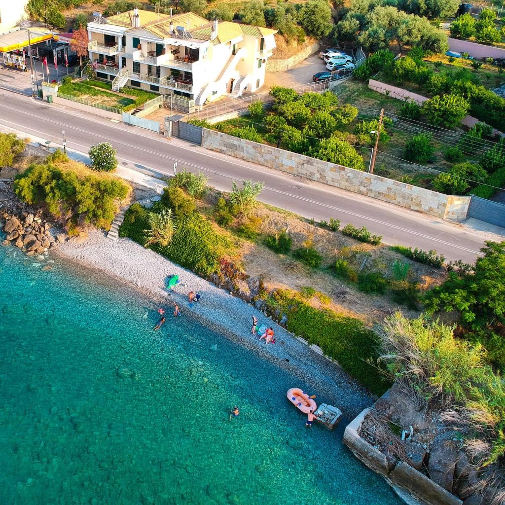 Derveni Seaside Apartments "Groundfloor" photo 2
