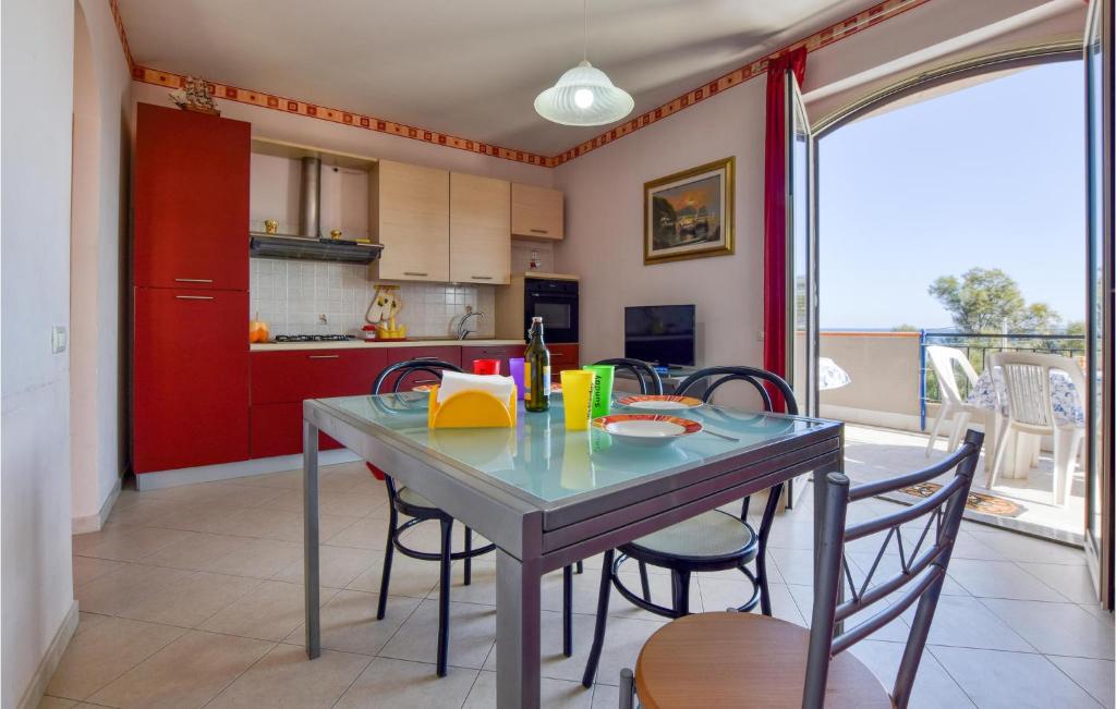Amazing Apartment In Mascali With Wifi And 2 Bedrooms photo 2