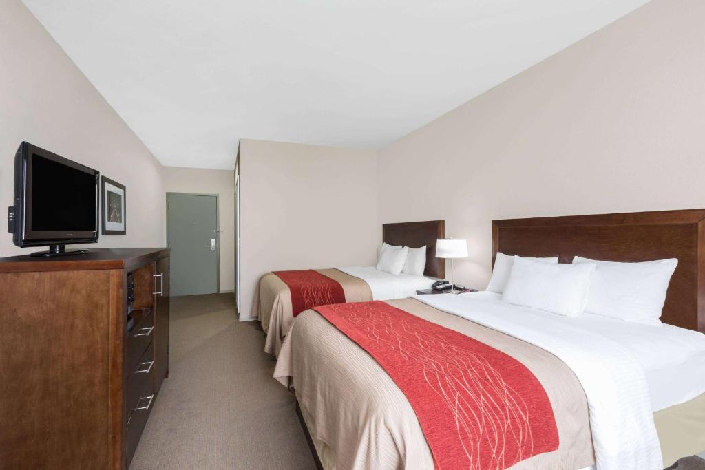 Baymont by Wyndham Columbus photo 4
