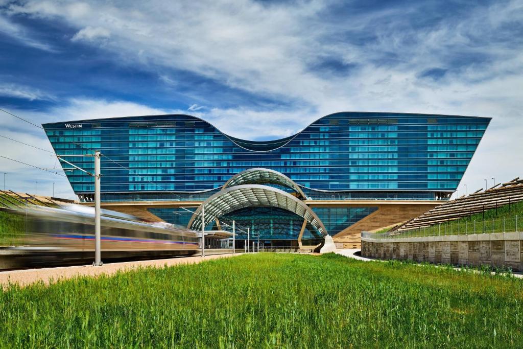 The Westin Denver International Airport image