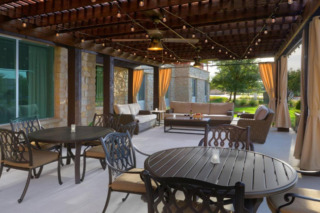 Fairfield Inn & Suites by Marriott Dallas Plano/The Colony image