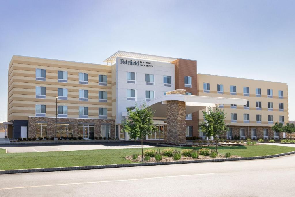 Fairfield Inn & Suites By Marriott Rockaway image
