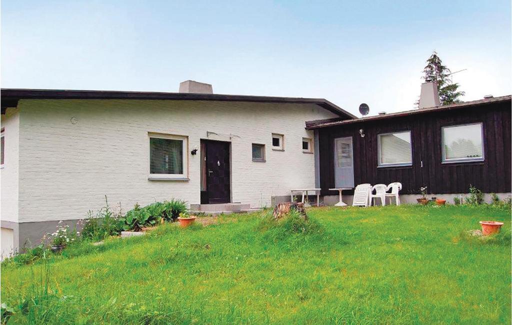 Beautiful Home In Vittsj With 4 Bedrooms photo 3