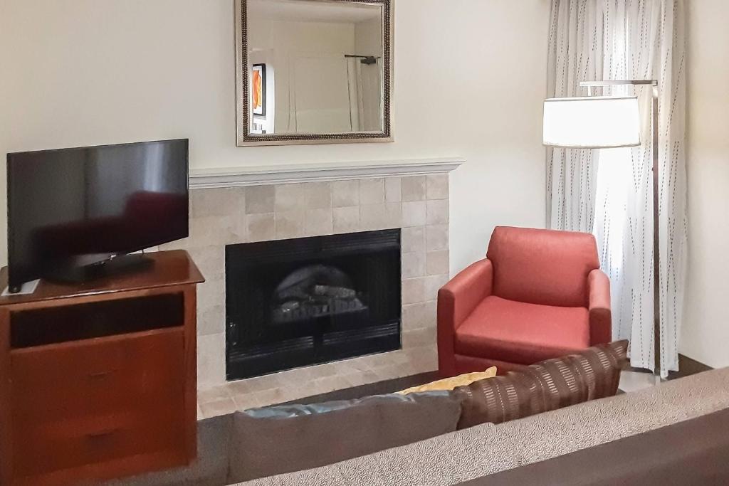 Residence Inn by Marriott Spartanburg photo 3