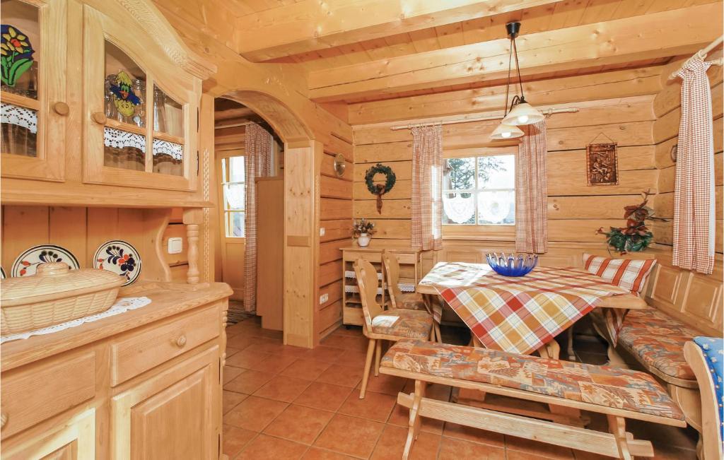 Nice Home In Bayerisch Eisenstein With 3 Bedrooms And Wifi photo 1