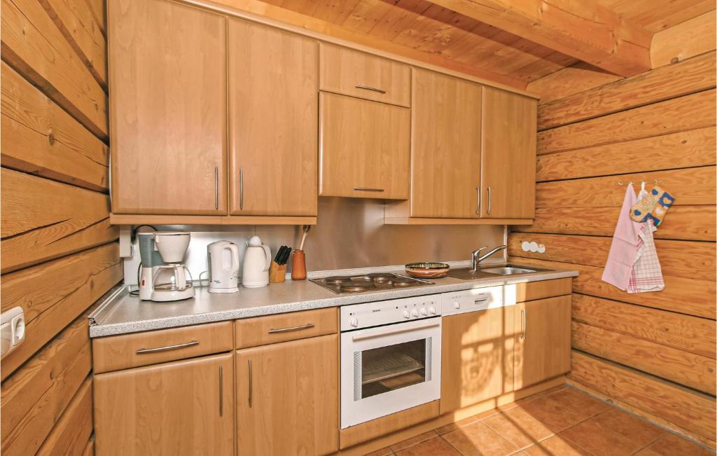 Nice Home In Bayerisch Eisenstein With 3 Bedrooms And Wifi photo 2