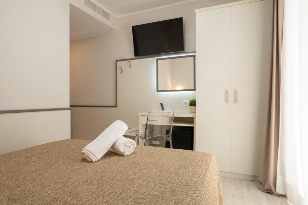 Echotel Room Type - Small Double Room